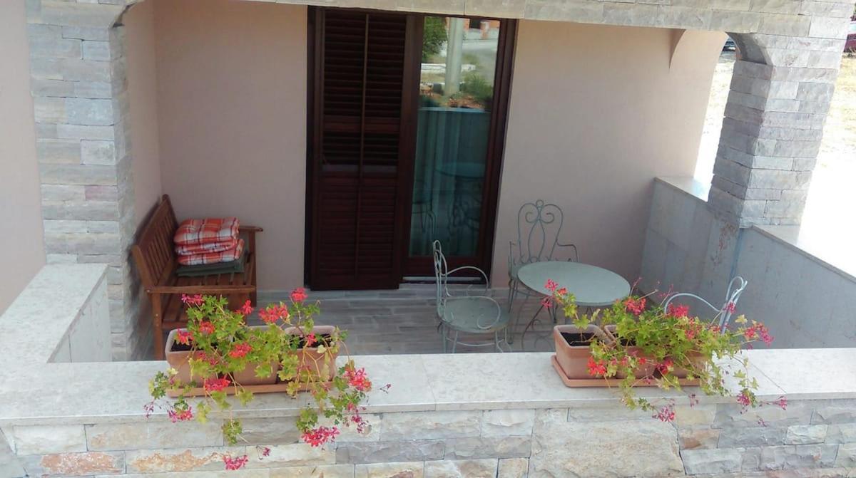 Holiday House Eleonora Barban Exteriér fotografie